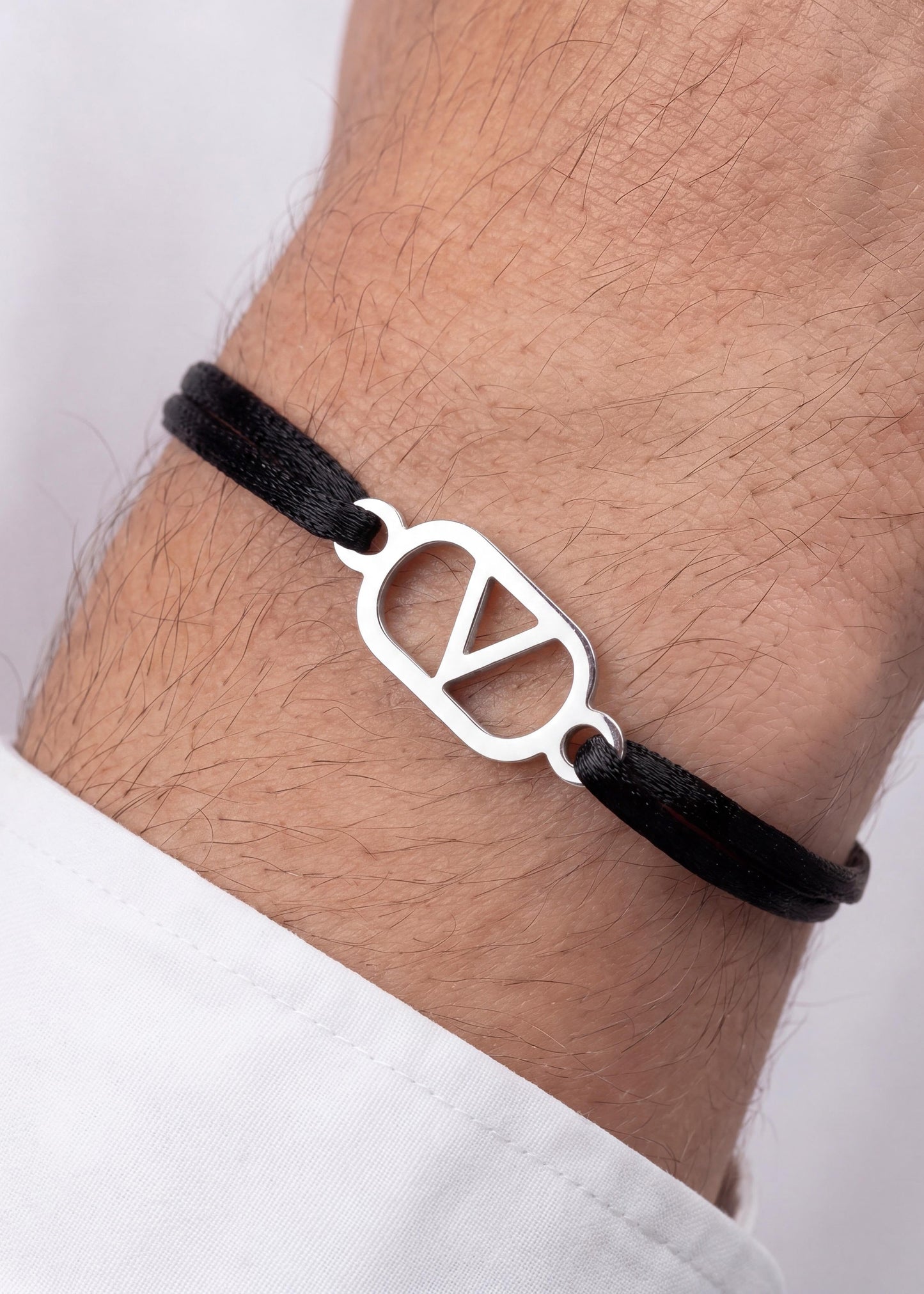 V Bracelet